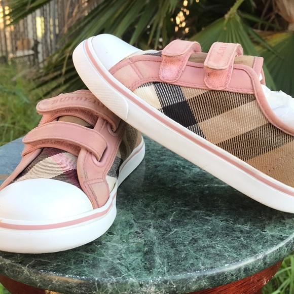burberry kids shoes